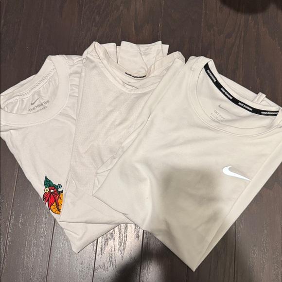 Set of 3 White, Nike Shirts - Picture 1 of 2